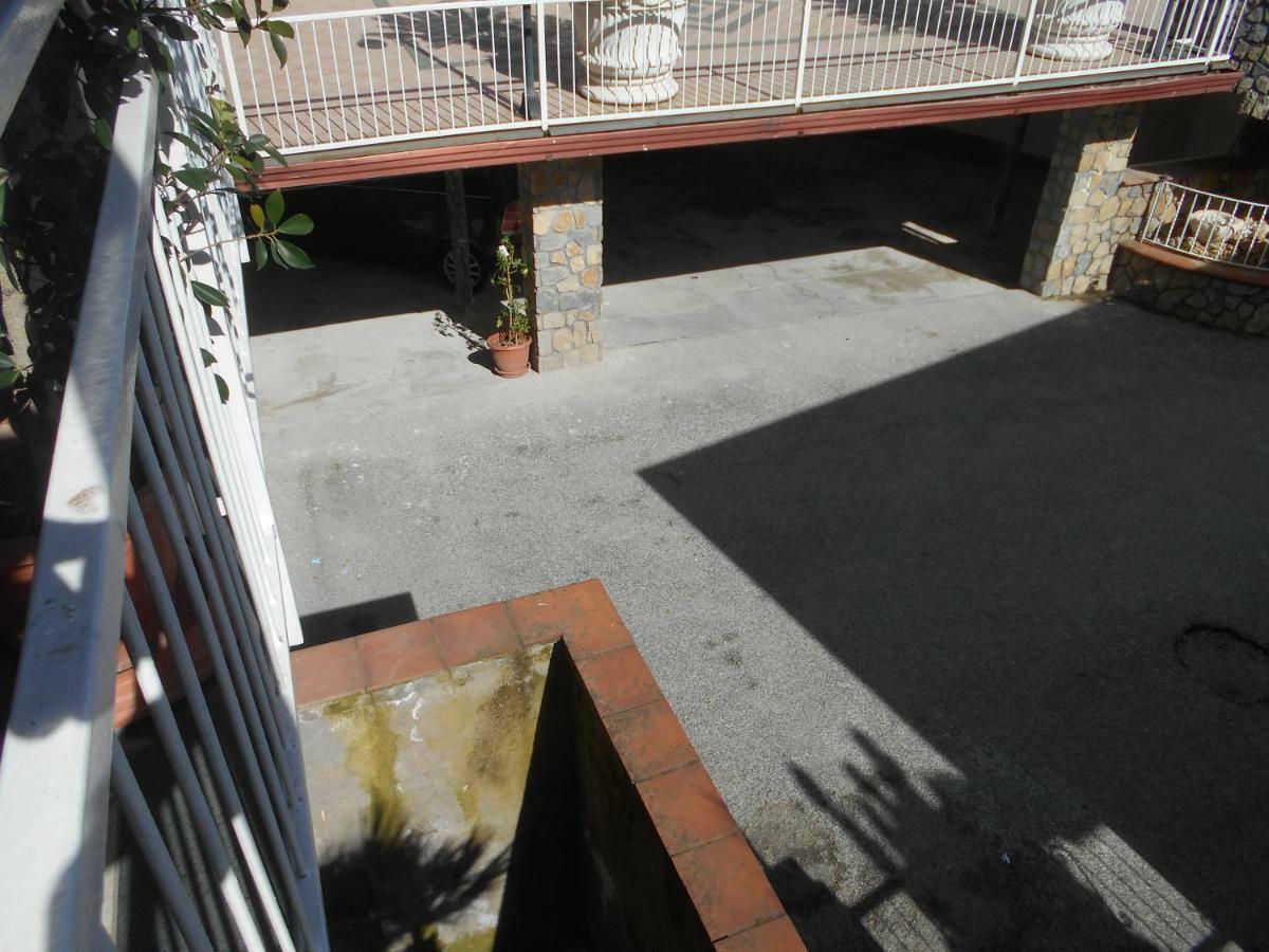 Appartamento Mare E Monti Pimonte Exterior photo