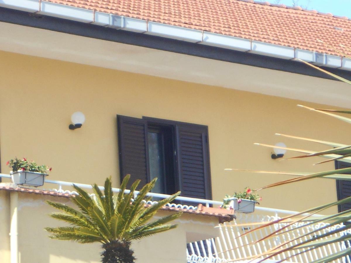Appartamento Mare E Monti Pimonte Exterior photo